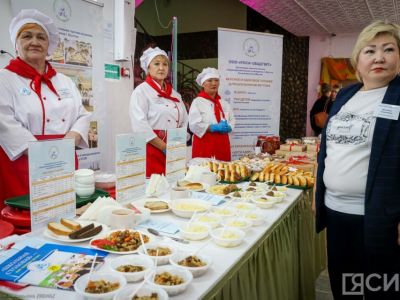 В Якутске состоялась выставка-дегустация школьного меню
