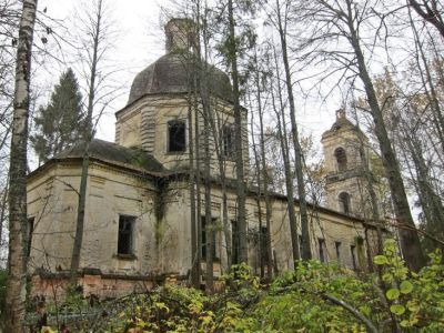 Ризположенская церковь