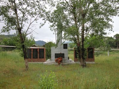 Памятник воинам-землякам, погибшим на фронтах Великой Отечественной войны