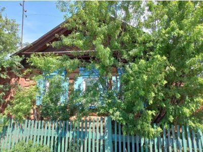 Дом жилой с амбаром