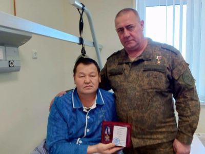 Житель Якутии, участвовавший в СВО, награжден медалью «За доблесть и мужество»