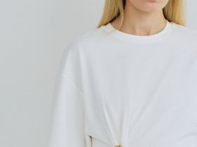 Футболка с брошью, Белый