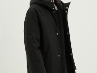 Пальто утепленное с капюшоном