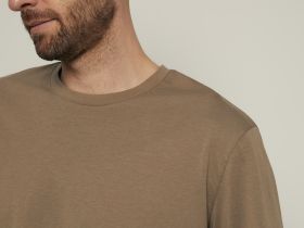 Футболка из смесового полотна