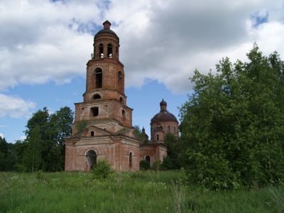 Крестовоздвиженская церковь
