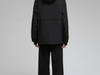 Горнолыжная куртка с капюшоном