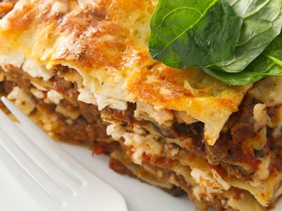 Как приготовить лазанью дома — рецепты на все случаи