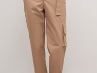 Брюки прямого силуэта с карманами и поясом