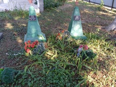 Братская могила партизан, погибших во время гражданской войны в 1918 г. (11 могил)