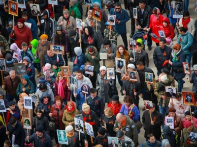 Фотографии для «Бессмертного полка» бесплатно печатают в Якутске