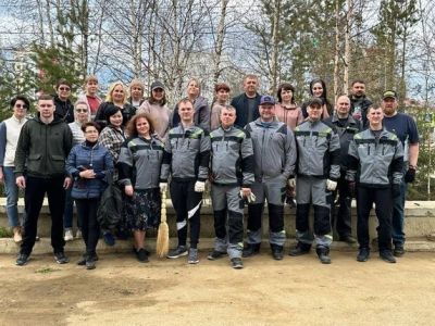 Сразу несколько предприятий АЛРОСА вышли на субботники