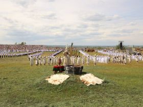 Фото: открытие Ысыаха Туймаады-2025