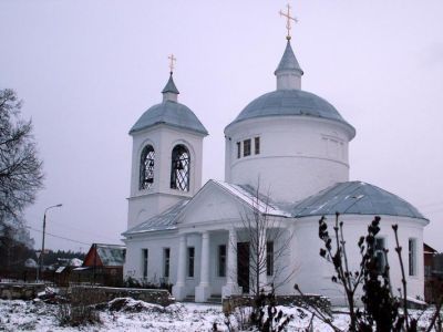 Церковь мучеников Флора и Лавра