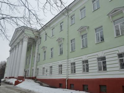 Здание семинарии, где учился декабрист Семенов Степан Михайлович