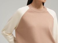 Свободный джемпер с рукавами-реглан