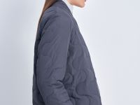 Утепленная куртка прямого силуэта