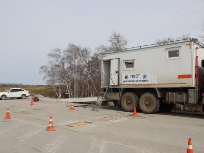 На автодорогах «Нам» и «Умнас» выставили посты весового контроля грузового транспорта