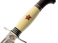 Нож Финка НКВД Звезда, сталь 95х18, рукоять пластик