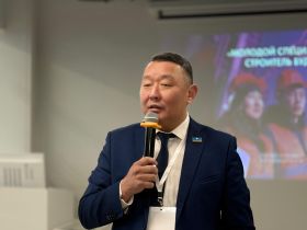 Вопросы в сфере строительства обсудили с молодежью Якутии