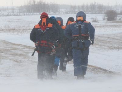 В Верхоянский район на поиски пропавшего без вести вылетели водолазы Службы спасения Якутии