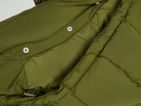 Полупальто утепленное с воротником-стойкой