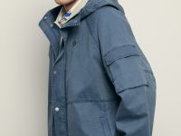 Хлопковая ветровка из коллаборации с Динамо