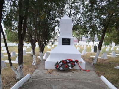 Памятник воинам, умершим, от ран в госпиталях в 1941-45 г.г. Воинское кладбище