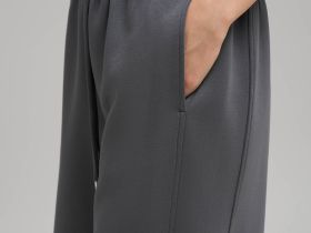 Свободные шорты с эластичным поясом