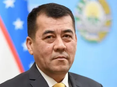 Генеральный консул Узбекистана поздравил якутян с Днем республики