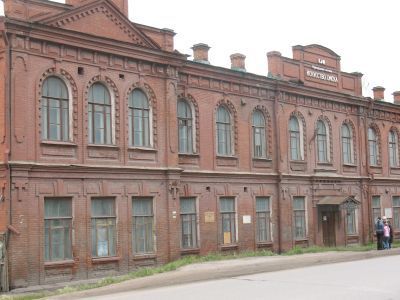 Здание бывшего городского 4-классного начального училища