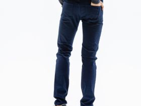 Мужские джинсы Lacoste приталенного кроя