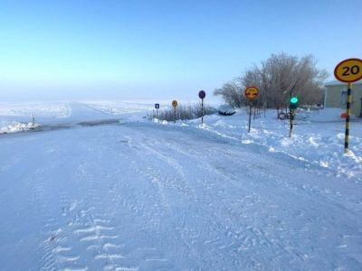 Движение по ледовой переправе через реку Алдан открыли в Якутии