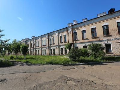 Западный корпус