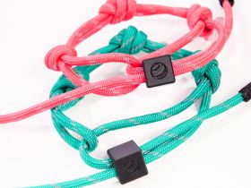 Браслет с узлами Розовый