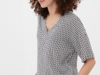 Блузка женская из вискозы