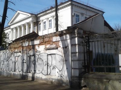 Усадьба Пастухова: сторожка