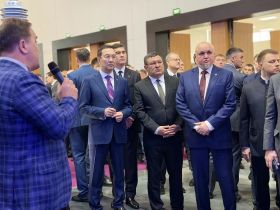 Айсен Николаев принял участие в форуме «Энергопром» в Казани