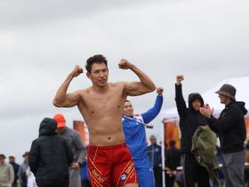 Борис Сдвижков из Амгинского улуса впервые стал победителем Игр Дыгына
