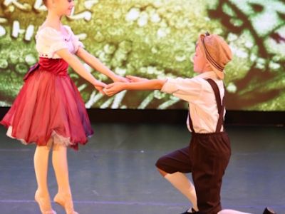 Музыкальная сказка с песочной анимацией «Детский альбом стеклянного мальчика»