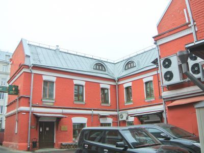 Служебный корпус, 1897 г., архитектор С.М. Калугин