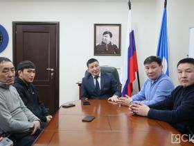 «Бороться как лев»: чемпиона первенства Европы Льва Павлова чествовали в Минспорте Якутии