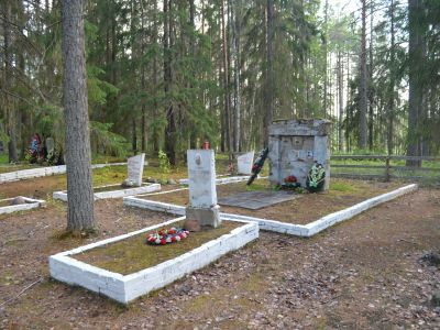 Братская могила воинов, погибших в годы Великой Отечественной войны 1941-1945 гг.