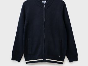 Кардиган трикотажный для мальчиков