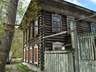 Дом жилой (дерево)