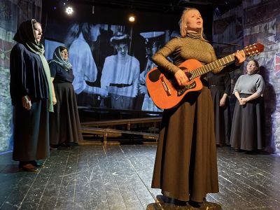 За други своя (Театр кукол им. Светильникова)