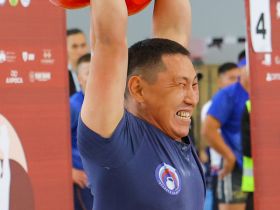 Гиревик Руслан Лугинов стал четырехкратным чемпионом Игр Манчаары