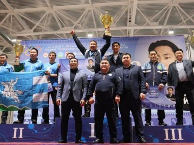 Команда Чурапчинского улуса снова выиграла чемпионат Якутии по вольной борьбе