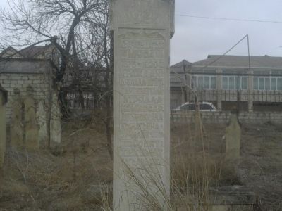 Могила комиссара краснопартизанского отряда Мусы Карабудагова