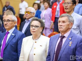 Пленарное заседание гражданского форума – 2025 открылось в Якутске