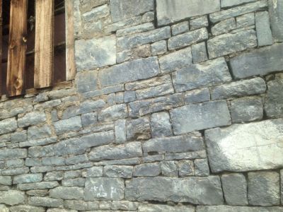 Резные камни с арабской надписью, изображениями (5 единиц)